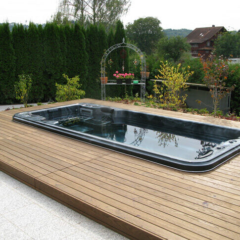 Lagermodelle Whirlpools und SwimSpas
